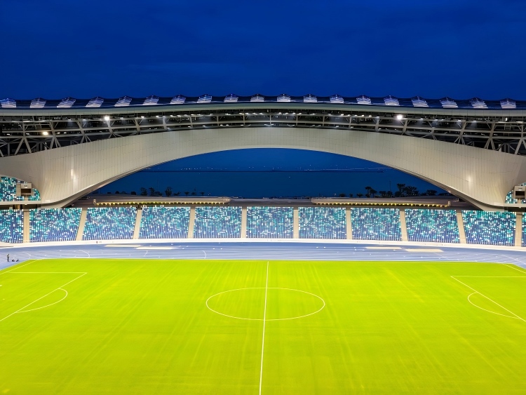 Oleder sports stadium lighting.jpg