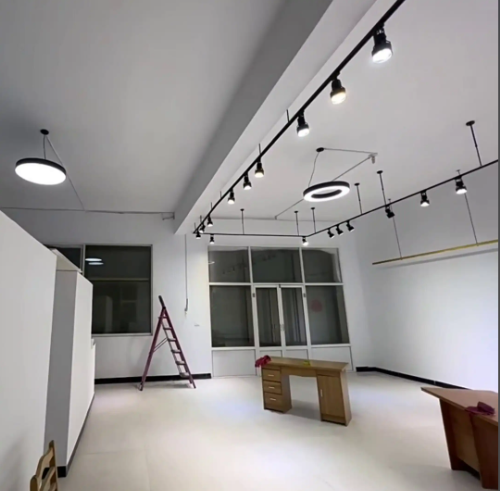 track light installation 2 oleder.png