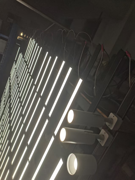 track light voltage drop test oleder 2.png