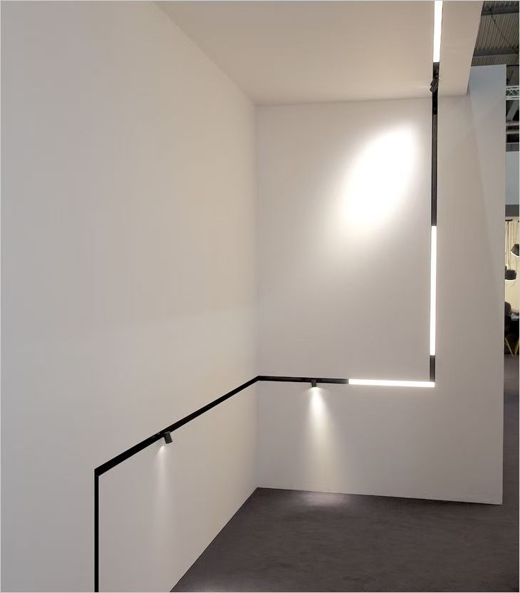 1779853037827324.jpg ETL TRACK LIGHT Corridor.jpg